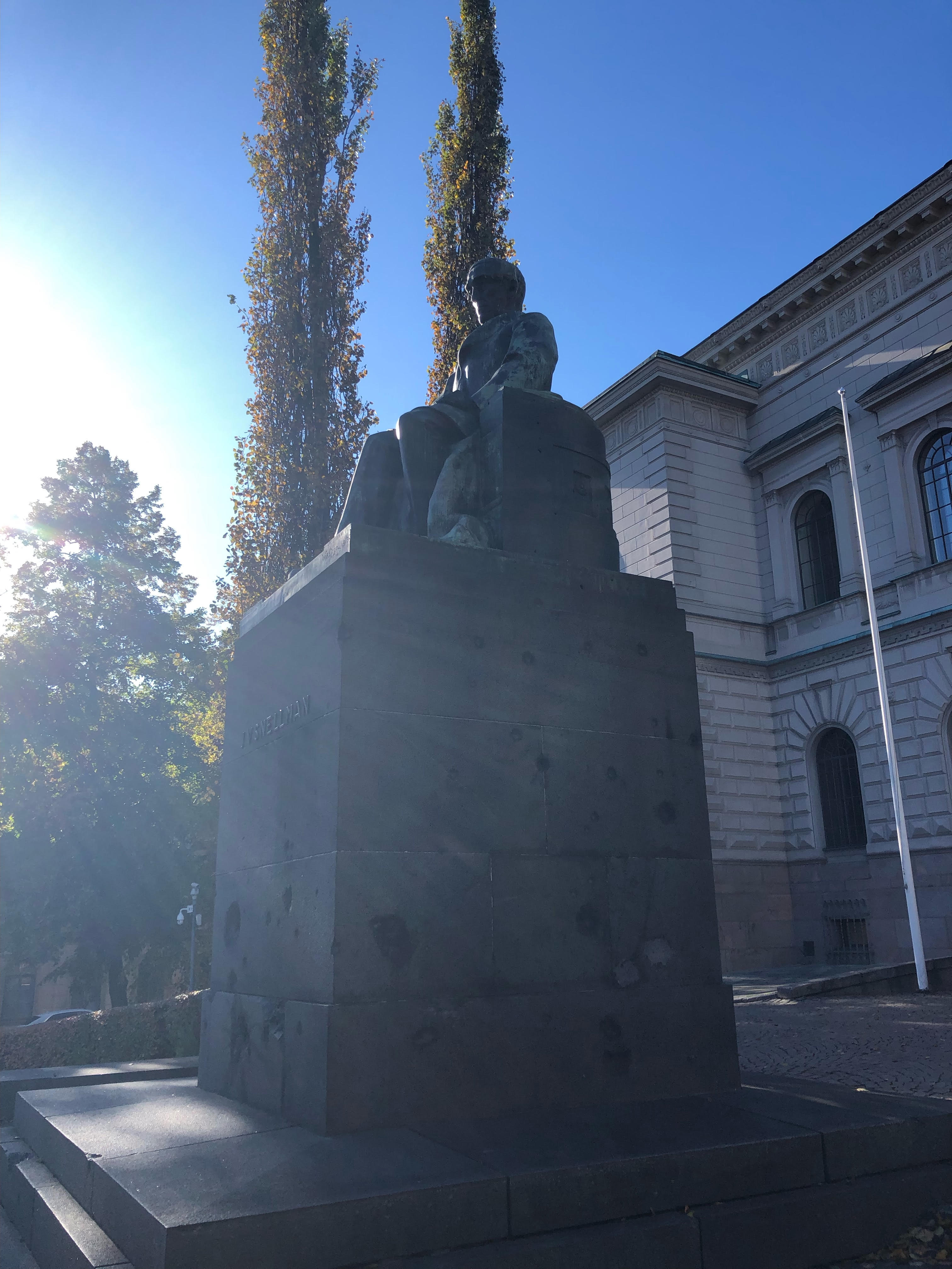 Statue of Snellman Helsinki